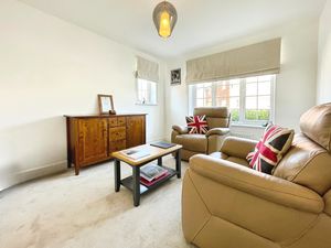 Pershore Way- click for photo gallery